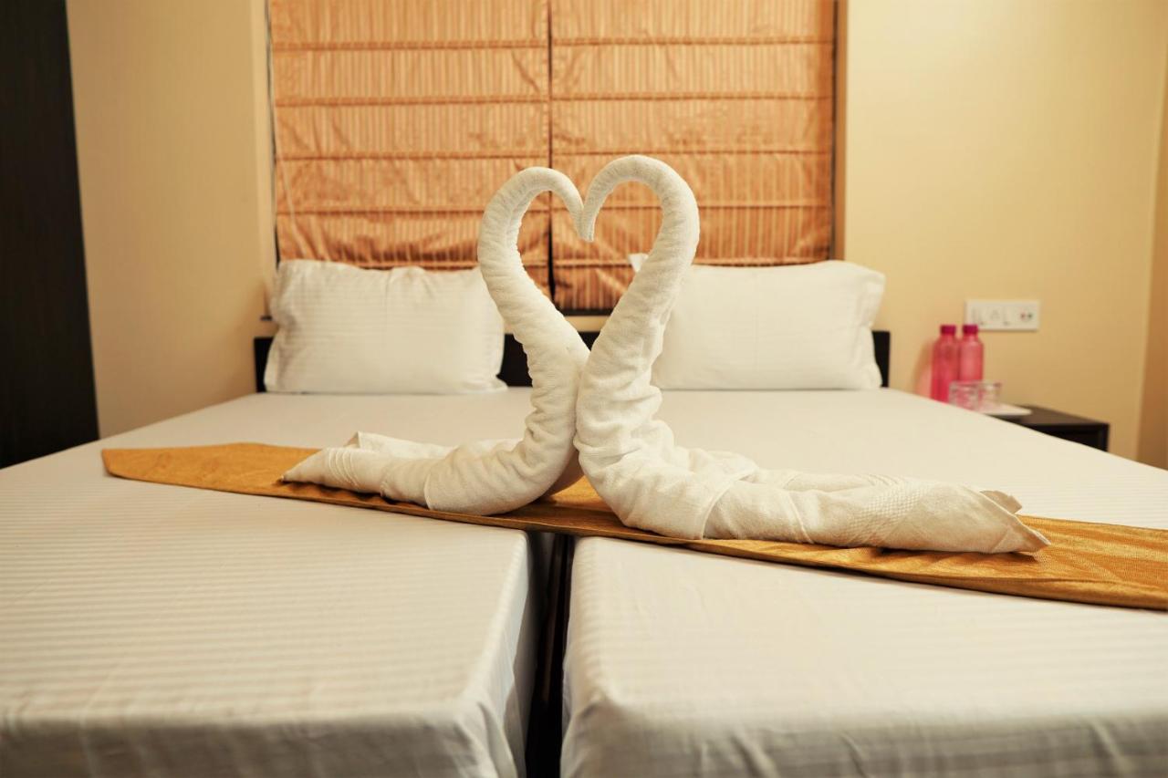 Rama Golden Root New Town Hotel Колката Екстериор снимка